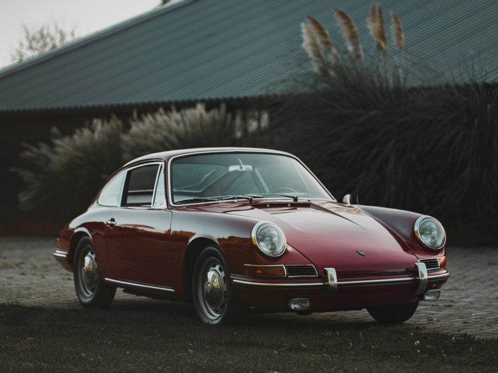 33087341-4.jpg