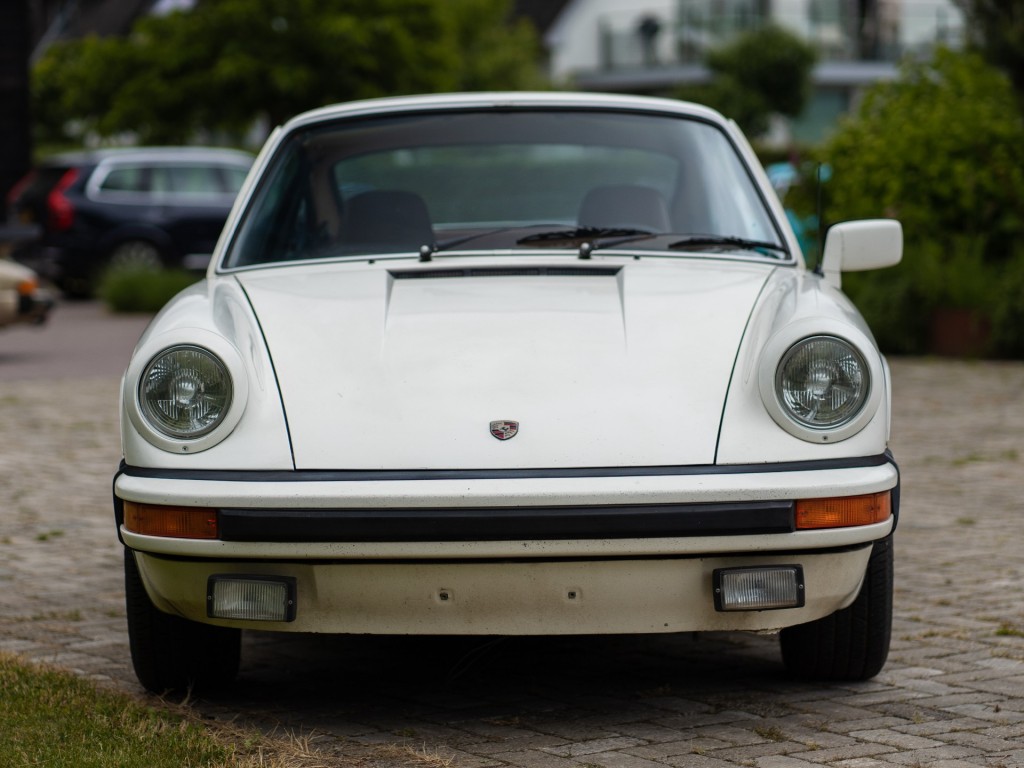 33879749-2.jpg