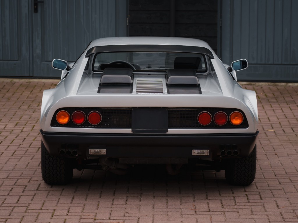 36379911-41.jpg