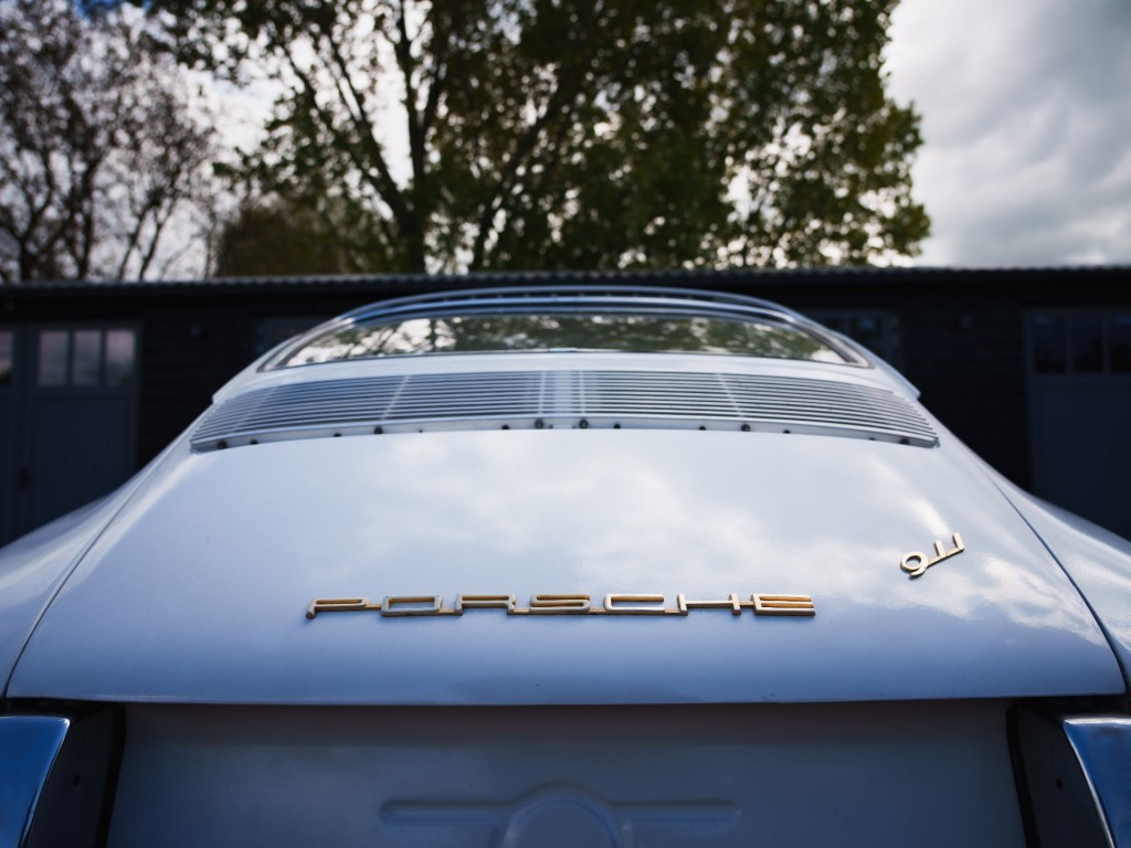 38556810-33.jpg