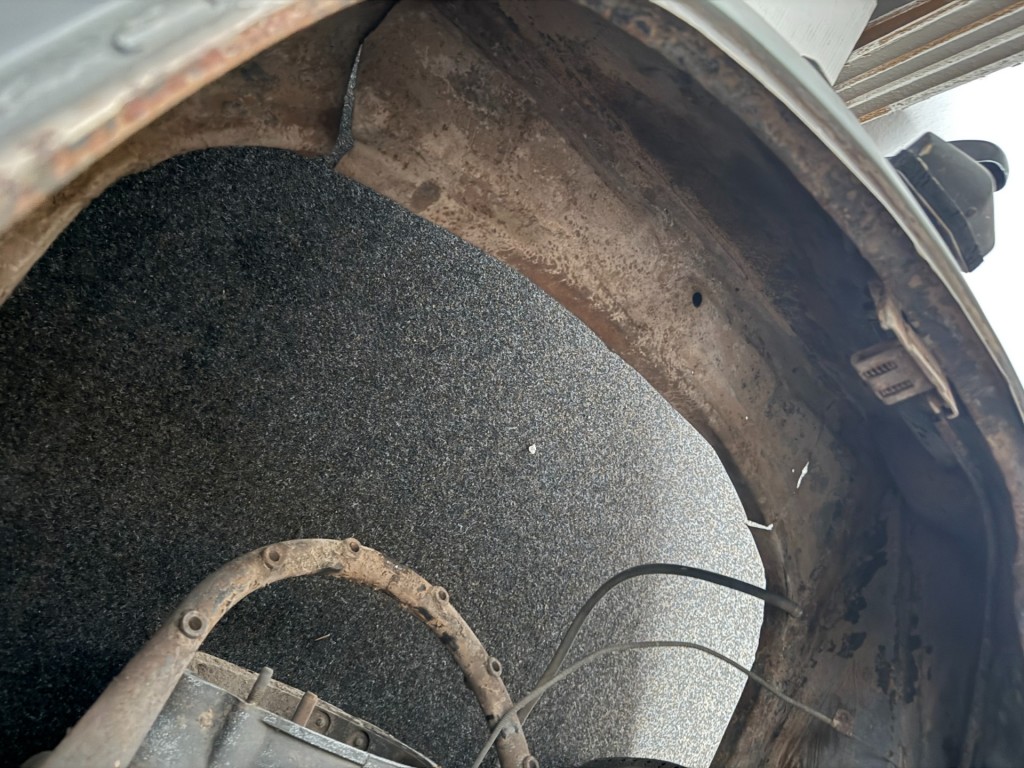 38766585-18.jpg