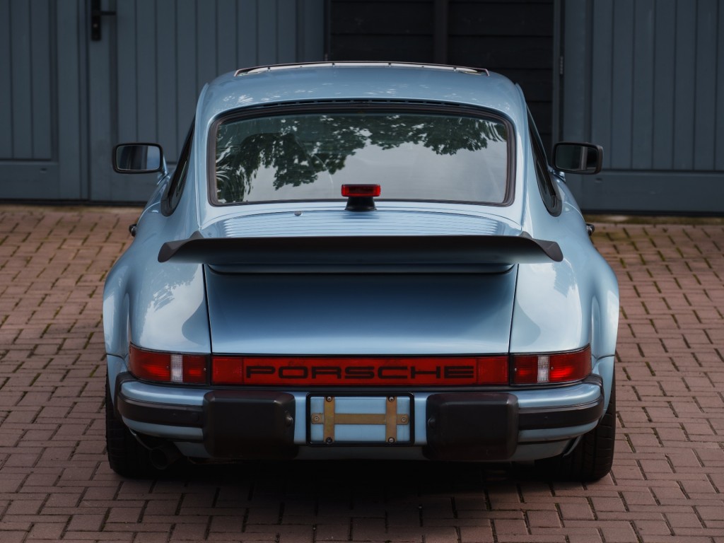 40062093-31.jpg