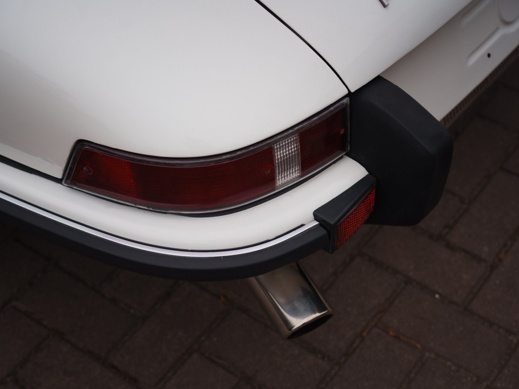 43253974-34.jpg