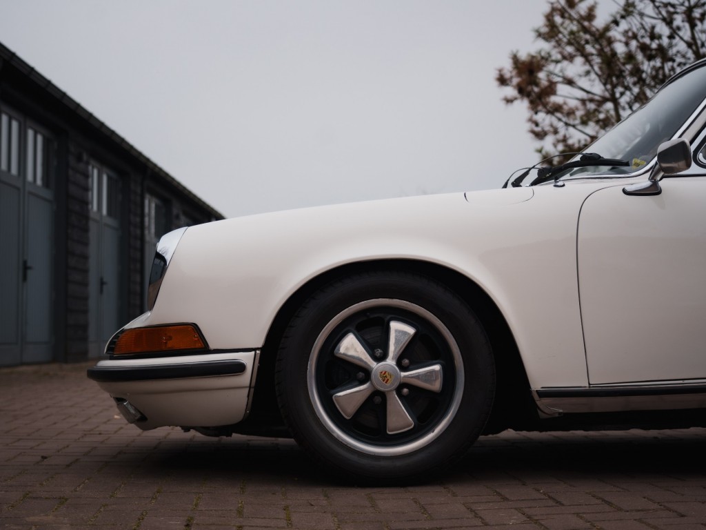 43253974-45.jpg