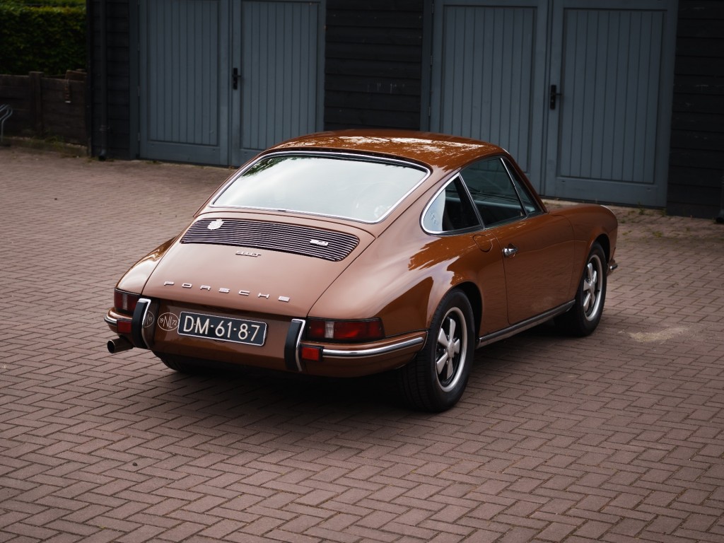 44342625-43.jpg