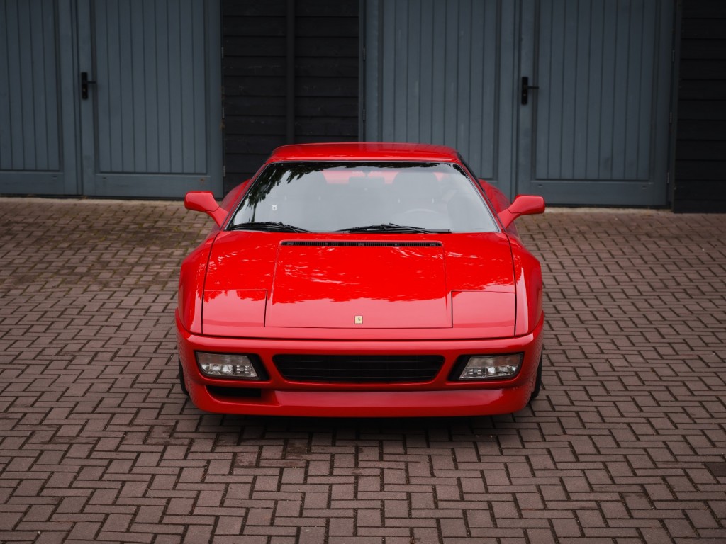 44346751-2.jpg