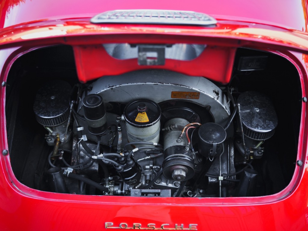 45836233-19.jpg