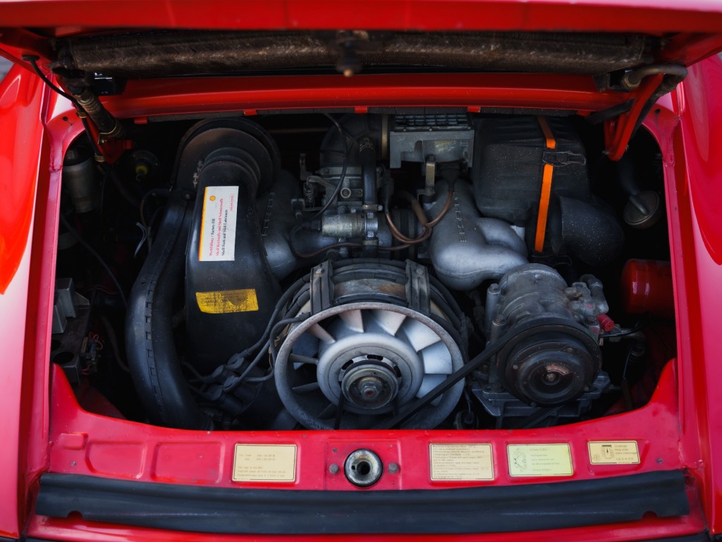 46104457-15.jpg