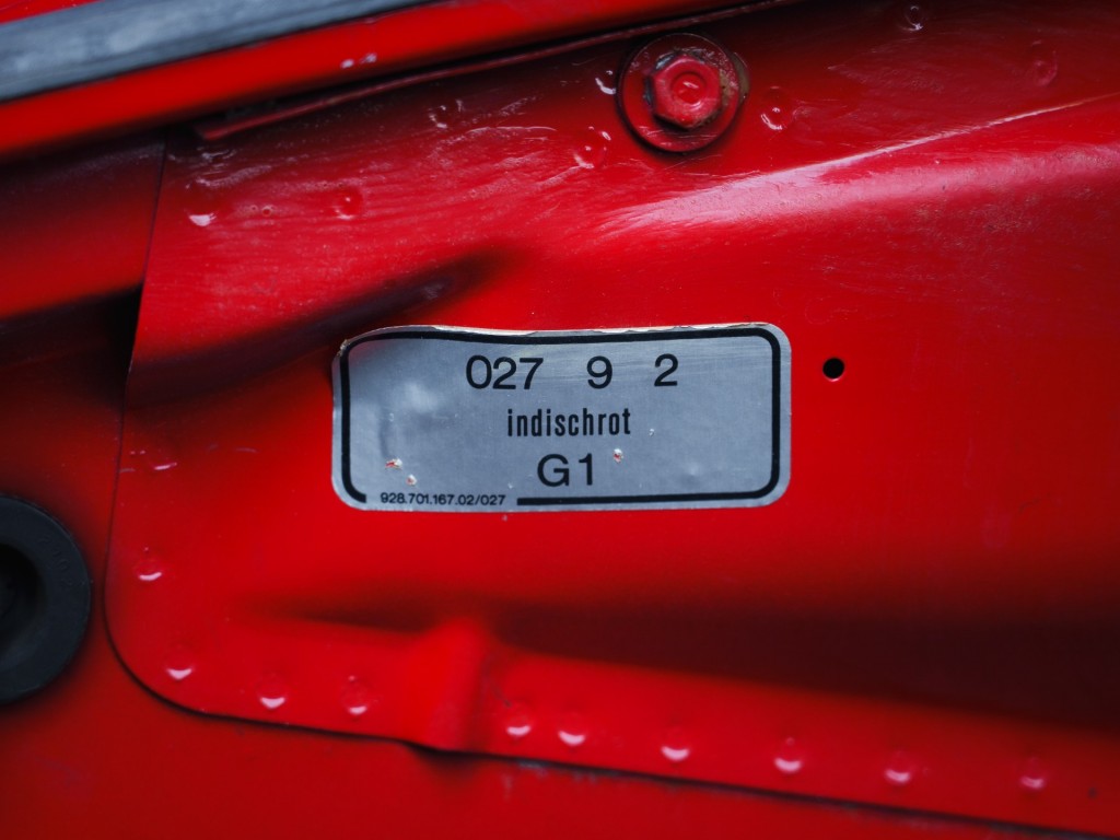 46104457-30.jpg
