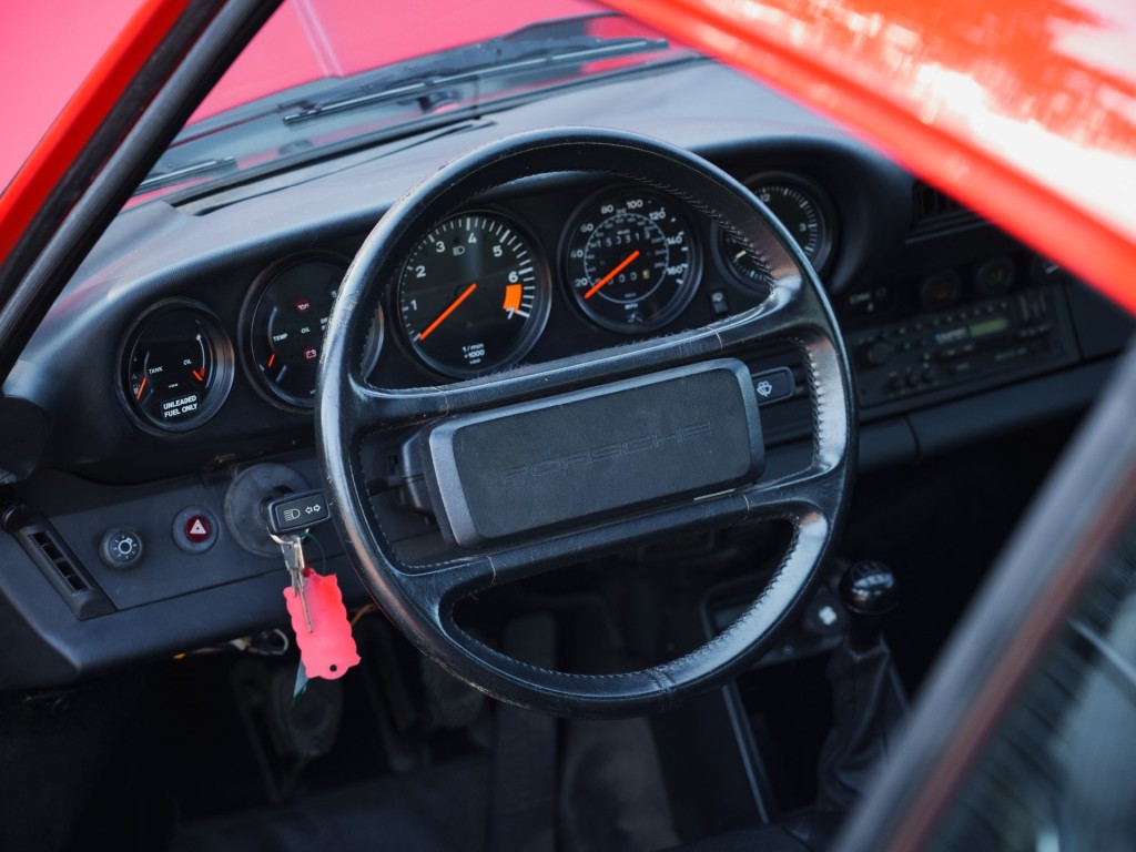 46104457-8.jpg