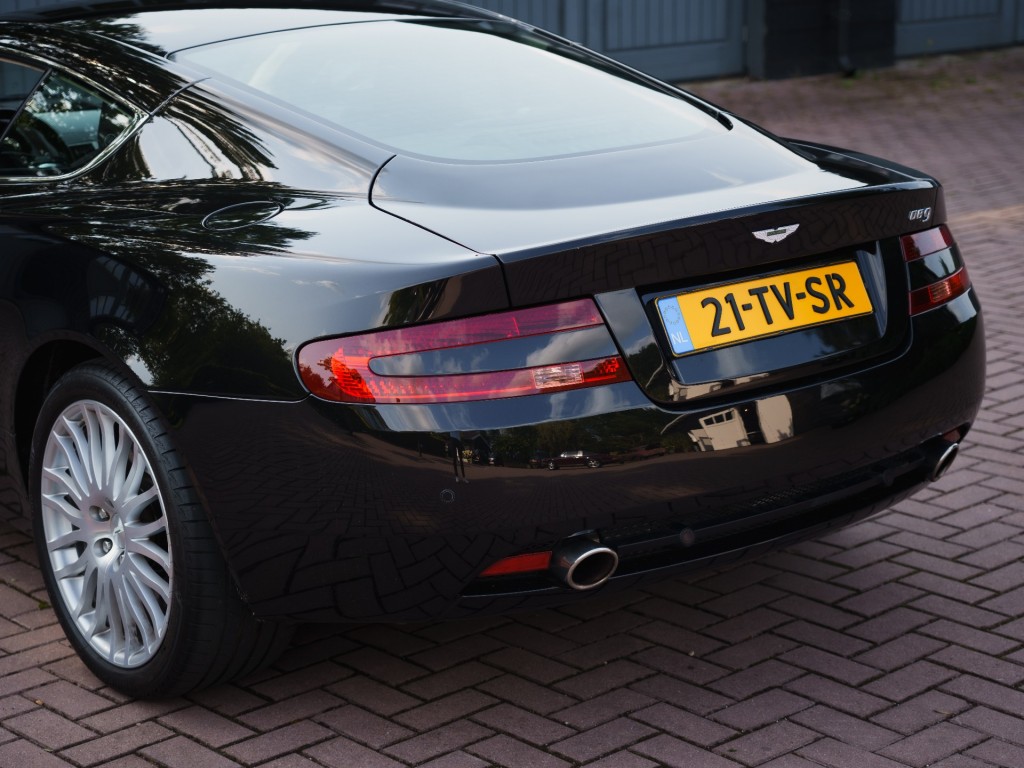 46560843-26.jpg