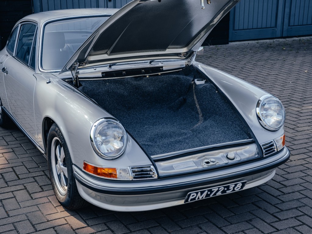 46926991-41.jpg