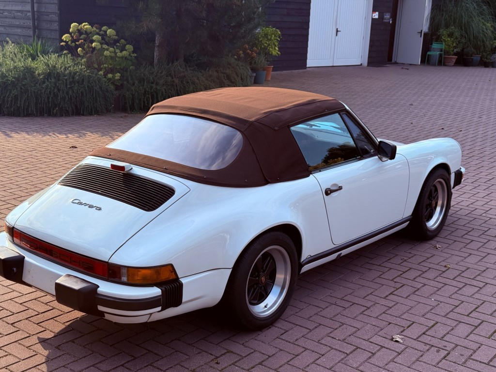 47986348-11.jpg
