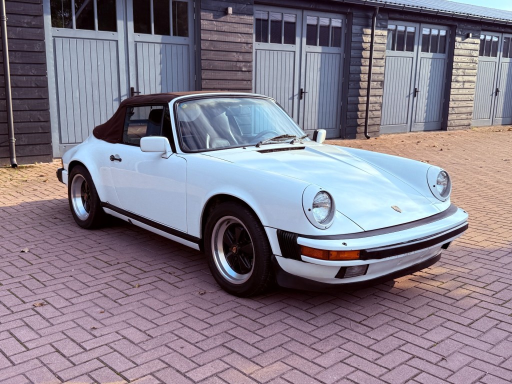 47986348-2.jpg