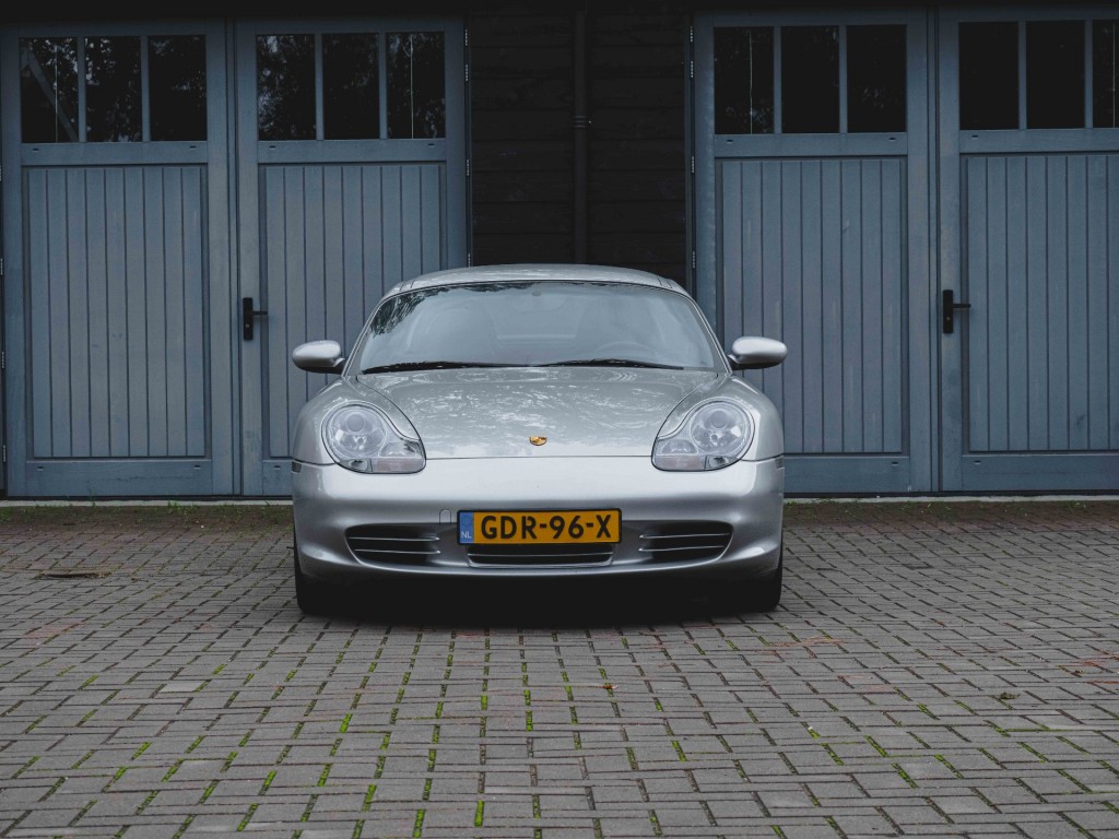 48479985-23.jpg